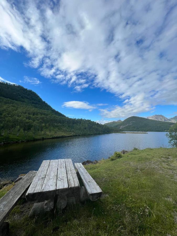 Aparthotel Senja Living Stonglandseidet Esterno foto