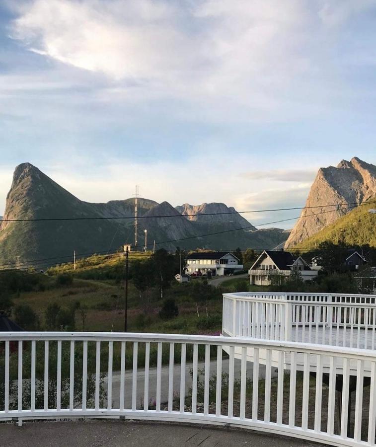 Aparthotel Senja Living Stonglandseidet Esterno foto