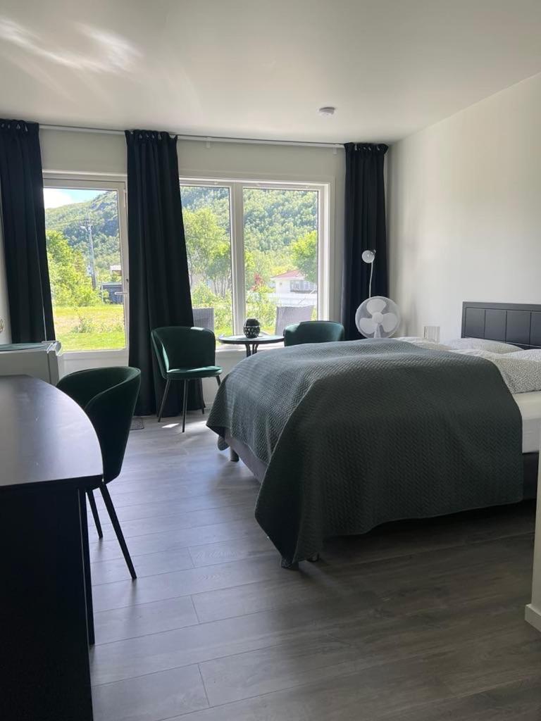 Aparthotel Senja Living Stonglandseidet Esterno foto